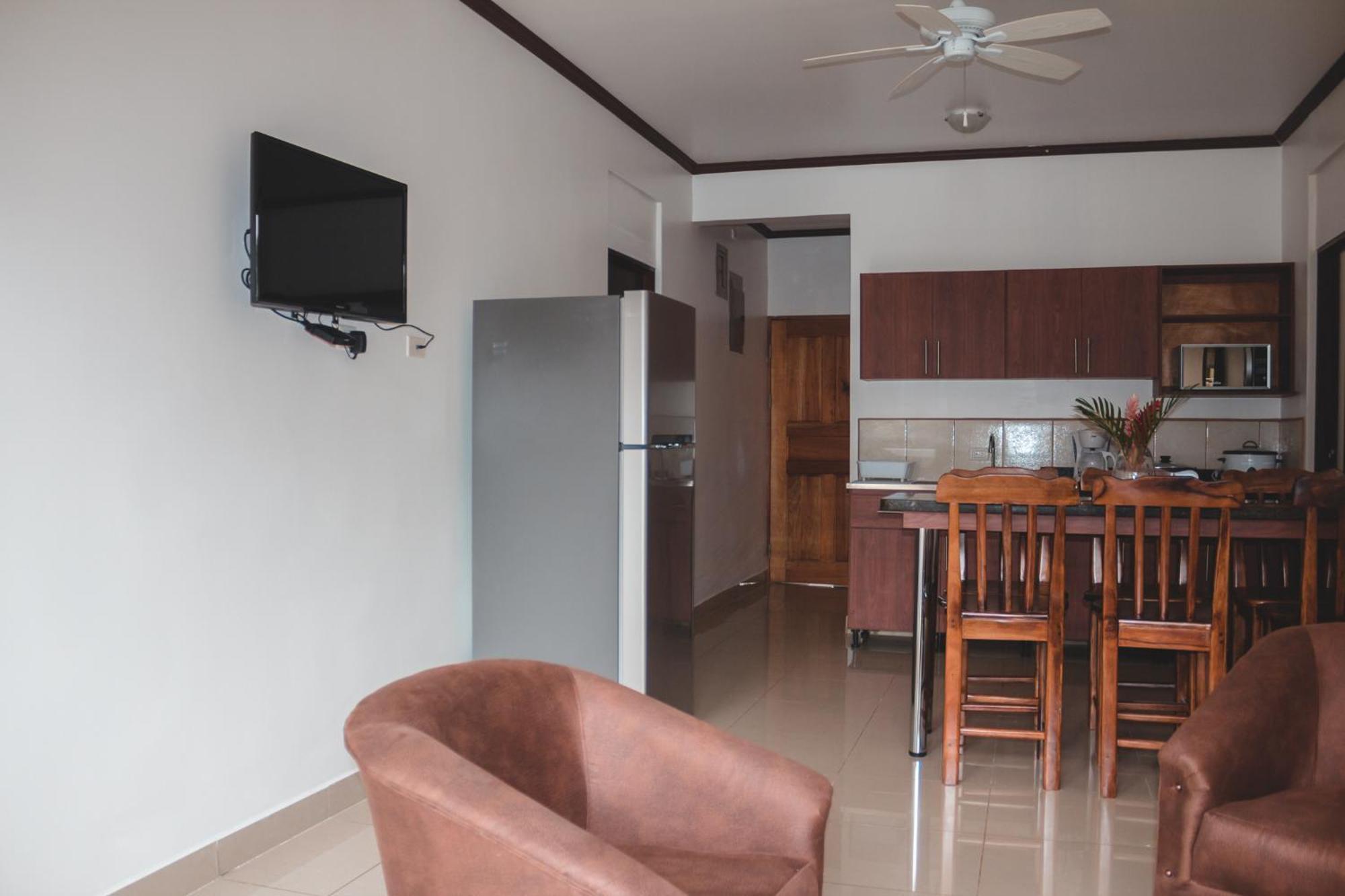 Hotel Arenas En Punta Leona Las Agujas Dış mekan fotoğraf