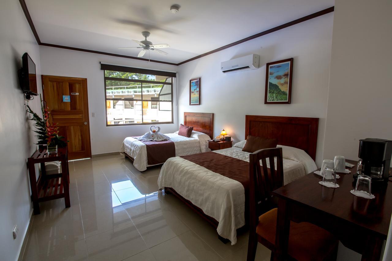 Hotel Arenas En Punta Leona Las Agujas Dış mekan fotoğraf