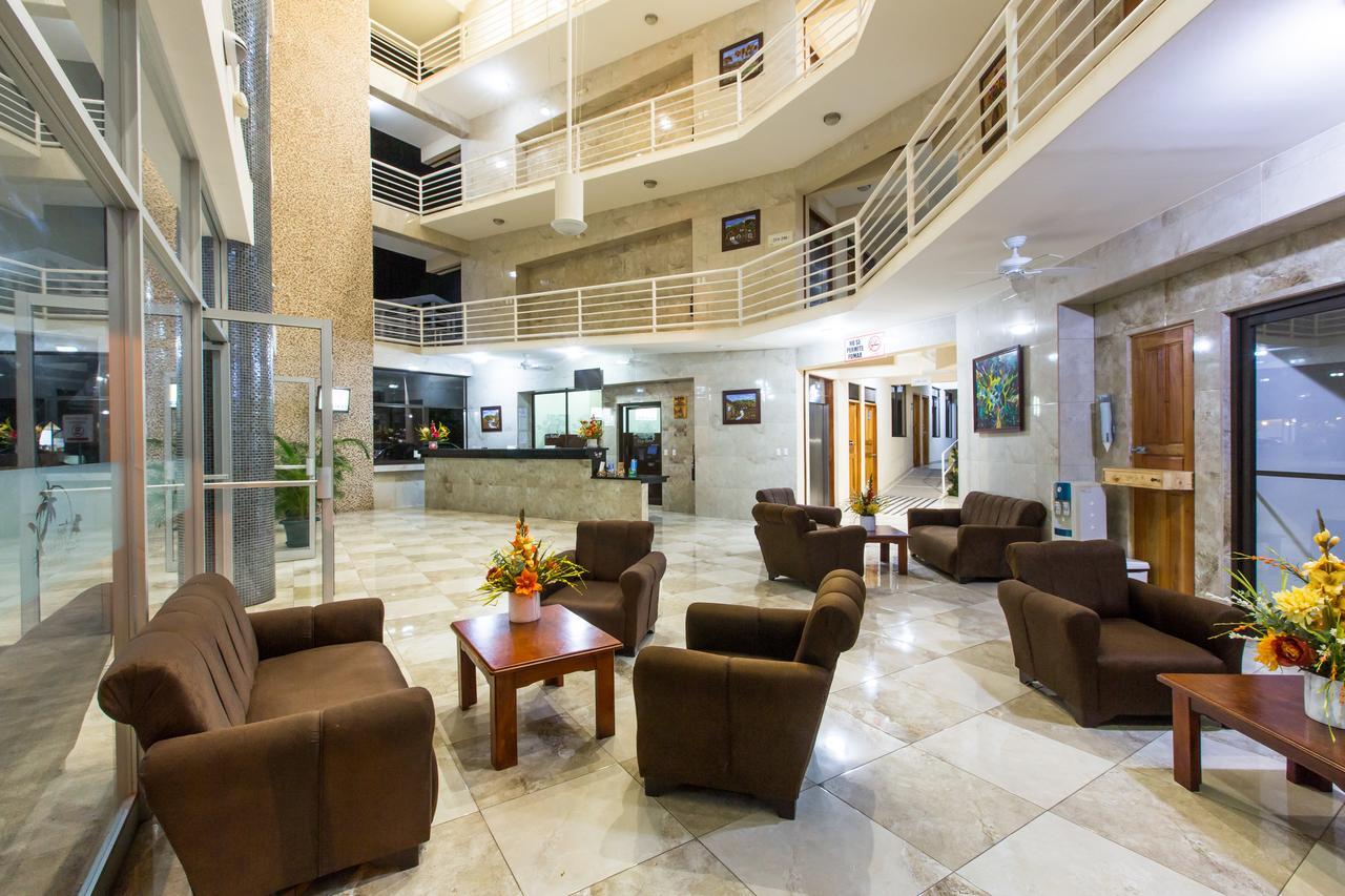 Hotel Arenas En Punta Leona Las Agujas Dış mekan fotoğraf