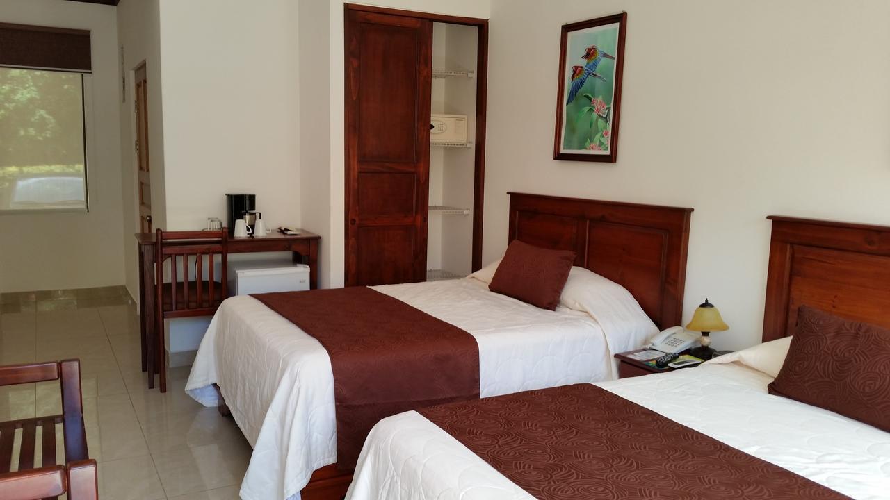 Hotel Arenas En Punta Leona Las Agujas Dış mekan fotoğraf